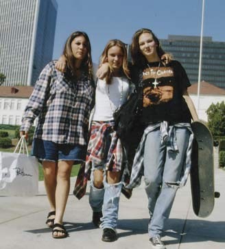 [Image: grunge-girls.jpg?w=627]